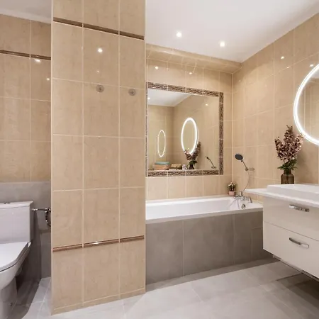 Apartment Gama Great Location & Famili 120m 2-12 People *